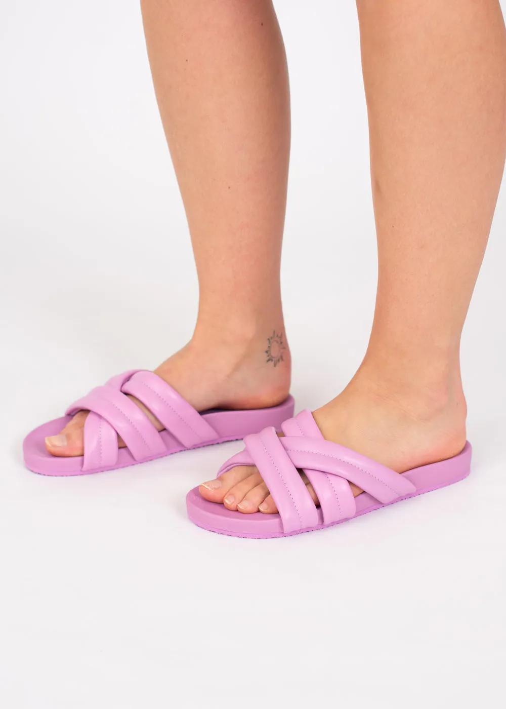 Serena Slider Sandals in Lilac