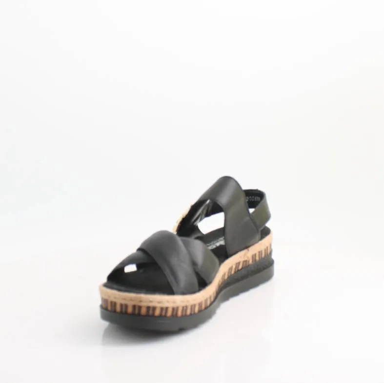 V7951  RIEKER 24 SANDALS